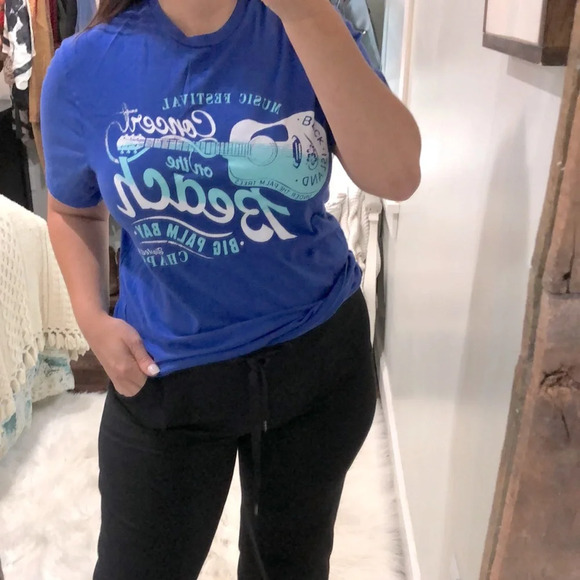 Chaps small music festival beach graphic T-shirt - Picture 1 of 4